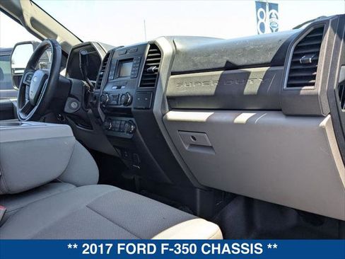 Used 2017 Ford F350 XL w/ Power Equipment Group RWD image 21