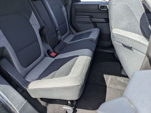 Used 2025 Ford Bronco Big Bend image 28