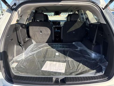 New 2026 Kia Sorento SX image 10