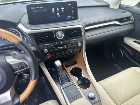 Used 2022 Lexus RX 350 FWD w/ Premium Package image 18
