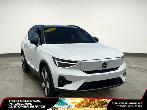 Used 2023 Volvo XC40 Recharge Ultimate AWD/4WD image 12