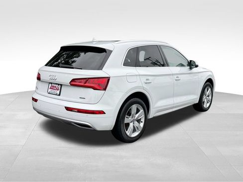 Used 2019 Audi Q5 Premium Plus w/ Premium Plus Package AWD/4WD image 9