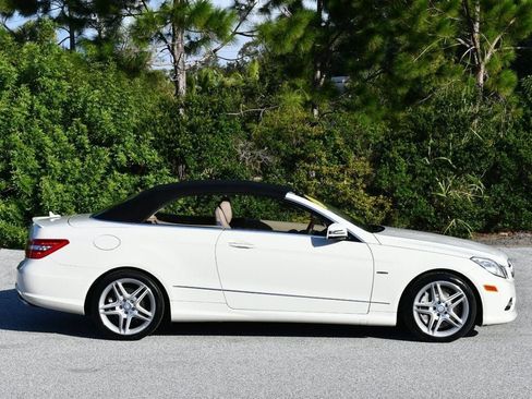 Used 2012 Mercedes-Benz E 550 Cabriolet w/ Appearance Pkg image 45