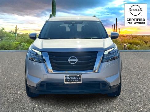 Certified 2024 Nissan Pathfinder SV image 7