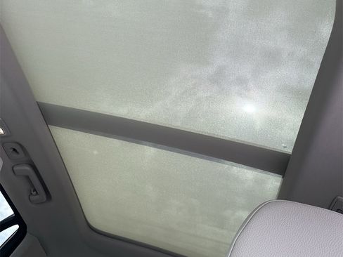 Used 2024 Volvo XC90 T8 Plus w/ Protection Package Premier image 16