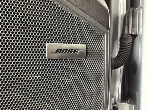 Certified 2025 Porsche Cayenne image 28