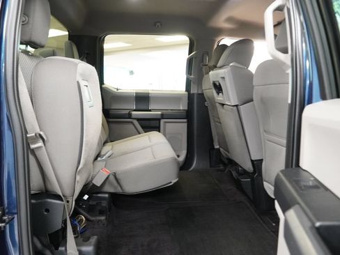 Used 2017 Ford F150 XLT AWD/4WD image 28