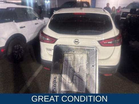 Used 2020 Nissan Rogue Sport S image 7