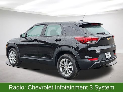 Used 2022 Chevrolet TrailBlazer LS FWD image 5