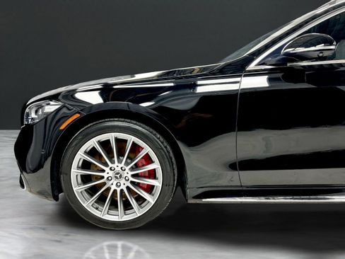Used 2022 Mercedes-Benz S 500 AMG Sport Pkg w/ AMG Line Package image 9