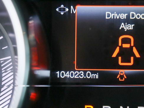 Used 2022 Ford Mustang Premium RWD image 16