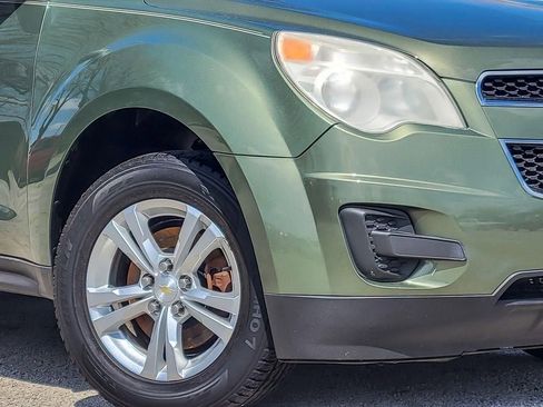 Used 2015 Chevrolet Equinox LT w/ Driver Convenience Package AWD/4WD image 4