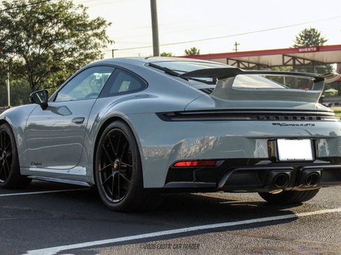 Used 2025 Porsche 911 Carrera 4 GTS AWD/4WD image 4
