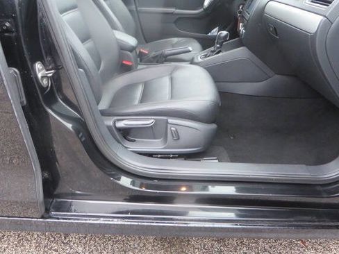 Used 2014 Volkswagen Jetta SE image 15
