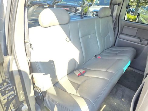 Used 2003 GMC Sierra 2500 SLT w/ SLT Preferred Equipment Group image 15