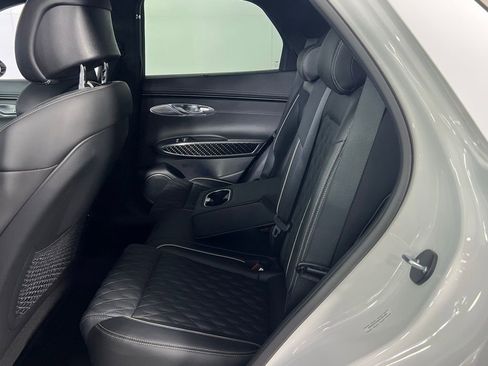 Used 2023 Genesis GV70 3.5T Sport w/ Sport Prestige Package image 31