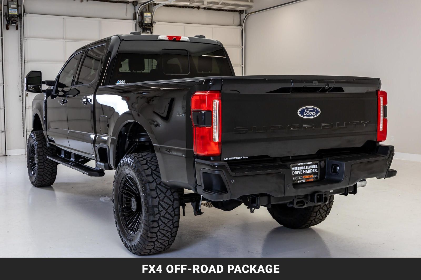 Used 2024 Ford F250 Lariat w/ Lariat Ultimate Package AWD/4WD image 7