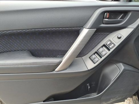 Used 2018 Subaru Forester 2.5i Premium image 17