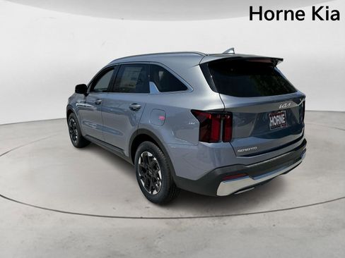 New 2025 Kia Sorento S w/ Panoramic Sunroof Package image 5