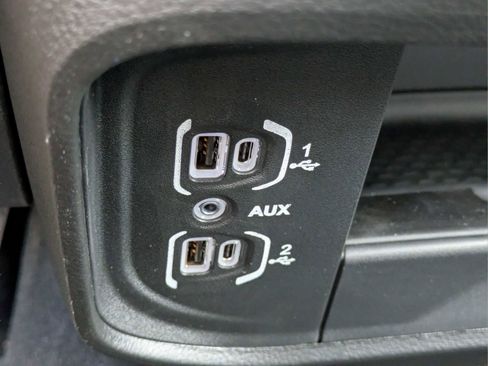Used 2026 RAM 2500 Big Horn AWD/4WD image 17