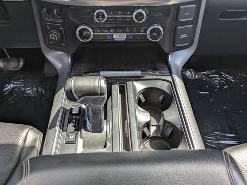 Certified 2022 Ford F150 Lariat w/ Trailer Tow Package AWD/4WD image 21