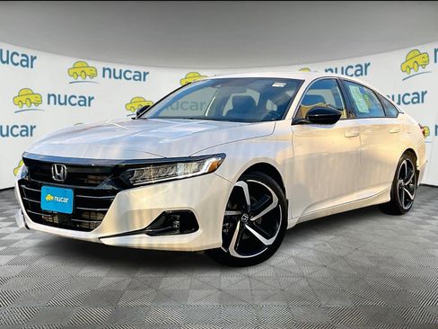Used 2022 Honda Accord Sport image 3