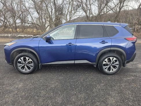 Used 2021 Nissan Rogue SV AWD/4WD image 9