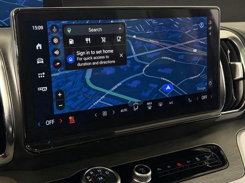 Used 2025 Ford Expedition Platinum image 17