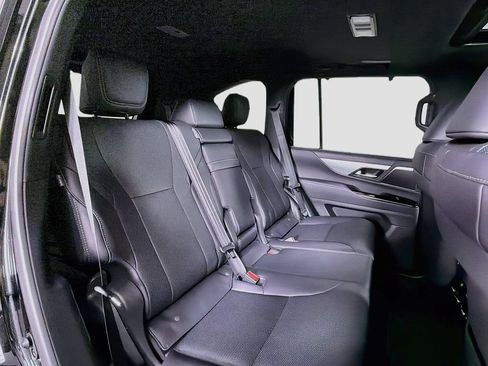 Used 2026 Lexus LX 600 F Sport w/ Accessory Package (2T) AWD/4WD image 29