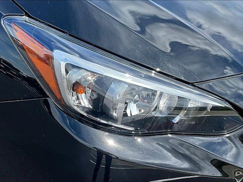 Used 2022 Subaru Impreza 2.0i Premium AWD/4WD image 27