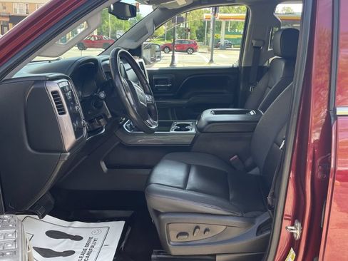 Used 2016 GMC Sierra 1500 SLT w/ All-Terrain Package AWD/4WD image 6