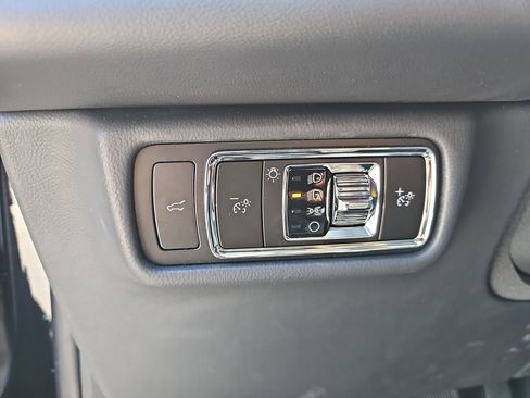 New 2025 Lincoln Aviator 2WD w/ Jet Appearance Package image 30