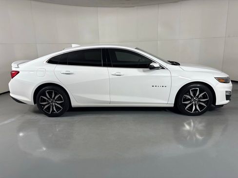 Used 2023 Chevrolet Malibu RS FWD image 11