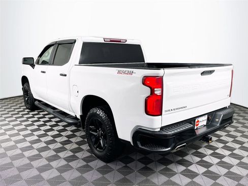 Used 2020 Chevrolet Silverado 1500 LT Trail Boss image 6