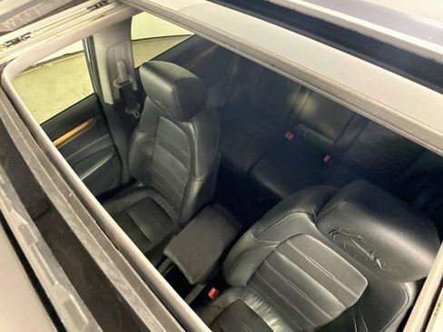 Used 2019 Honda CR-V Touring image 22
