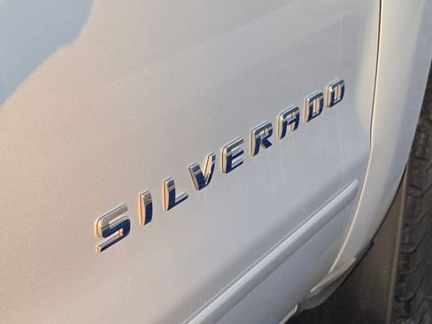 Used 2017 Chevrolet Silverado 1500 LT w/ All Star Edition image 27