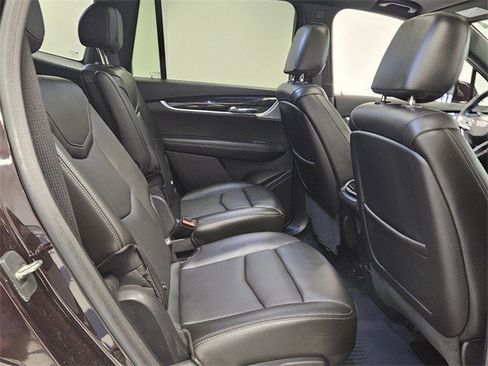Certified 2021 Cadillac XT6 Premium Luxury image 29