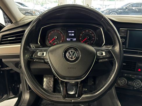 Used 2019 Volkswagen Jetta R-Line FWD image 25
