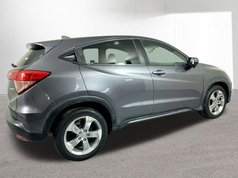 Used 2016 Honda HR-V EX image 36