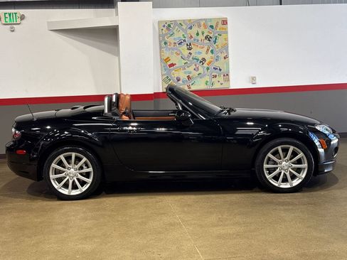 Used 2008 MAZDA MX-5 Miata Grand Touring w/ Premium Pkg RWD image 99