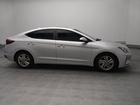 Used 2019 Hyundai Elantra Value Edition FWD image 11