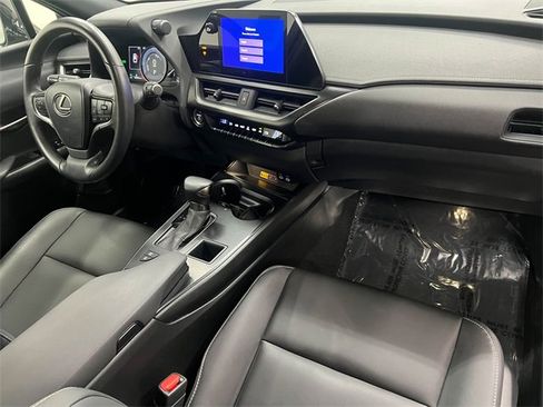 Certified 2023 Lexus UX 250h FWD w/ Accessory Package (Z2) image 12