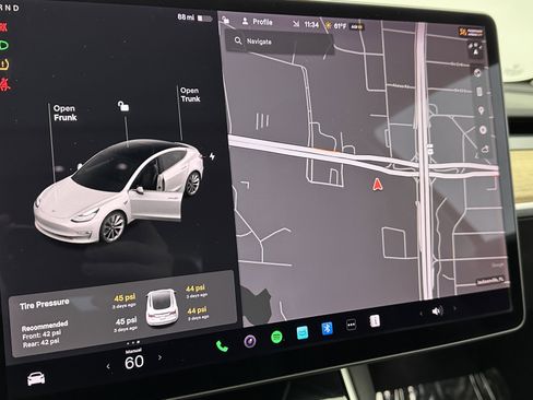 Used 2019 Tesla Model 3 Long Range image 23