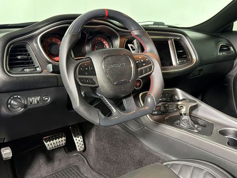 Used 2019 Dodge Challenger SRT Hellcat Redeye RWD image 3