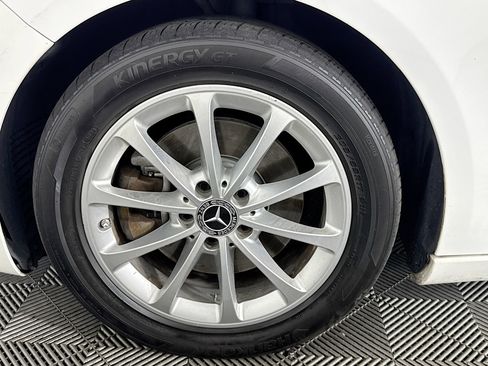 Used 2019 Mercedes-Benz A 220 image 36