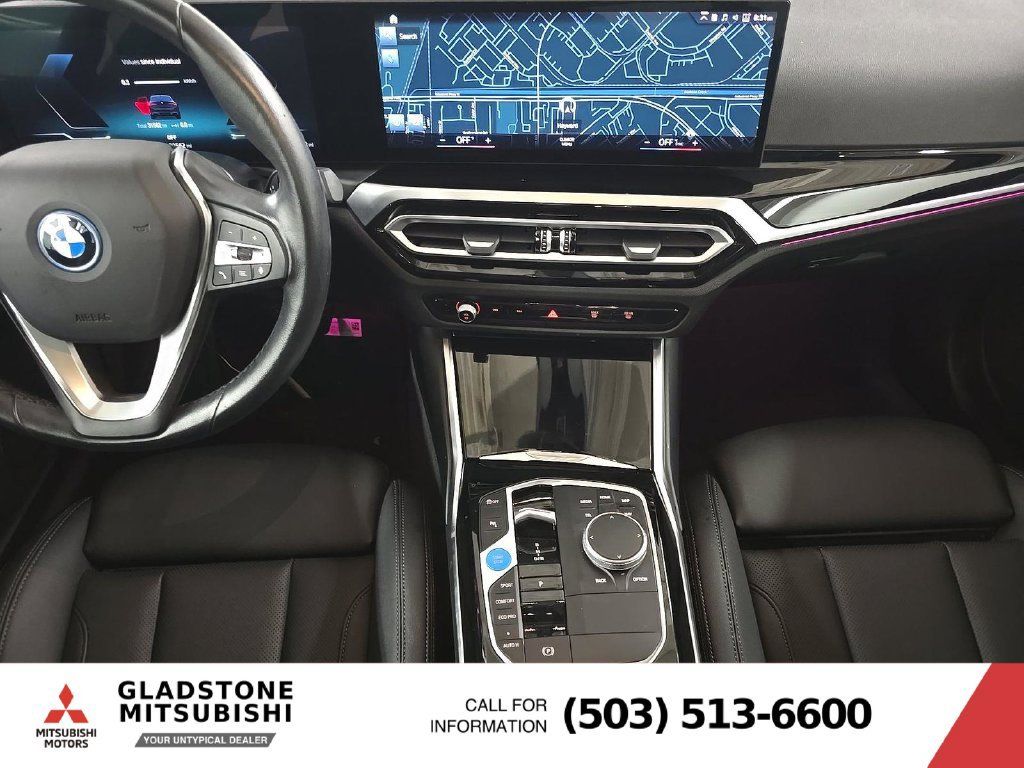 Used 2023 BMW i4 eDrive35 RWD image 10