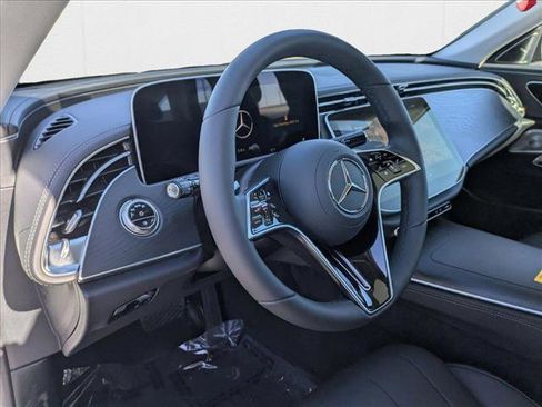 New 2025 Mercedes-Benz E 450 4MATIC All-Terrain Wagon image 3