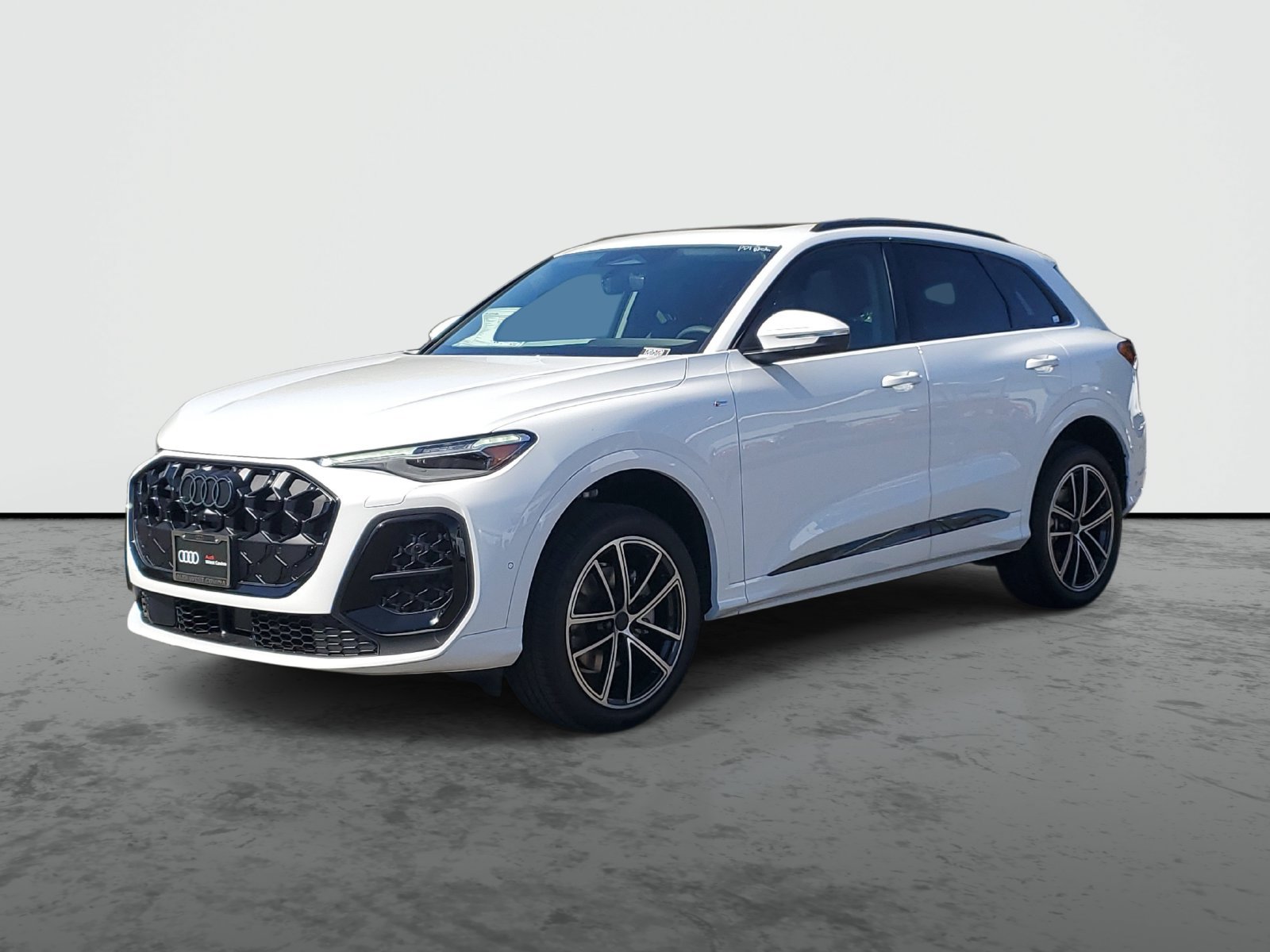 New 2026 Audi Q5 Premium Plus AWD/4WD image 2