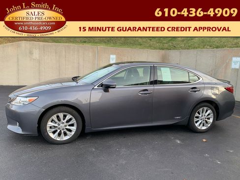 Used 2014 Lexus ES 300h 4DR SDN HYBRID image 1