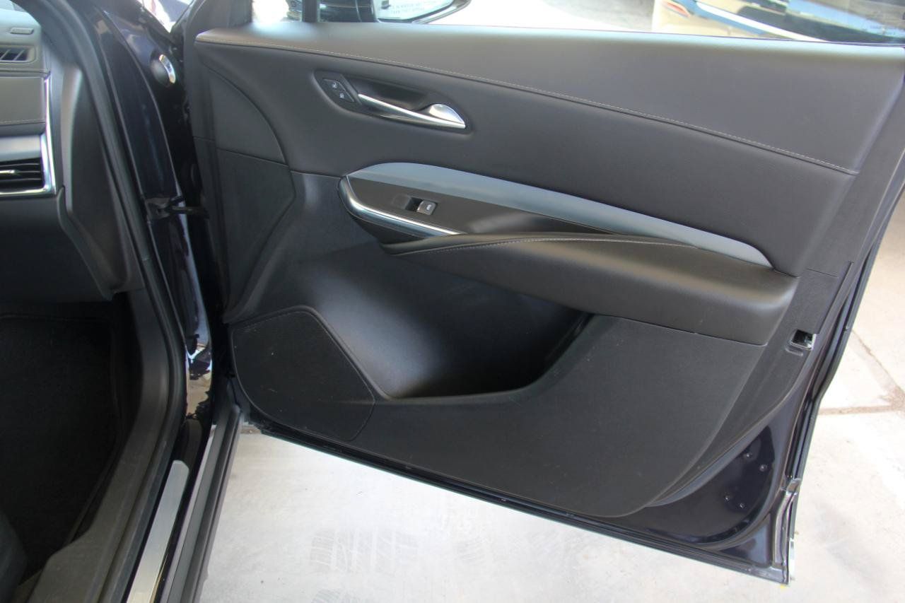 Used 2022 Cadillac XT4 Premium Luxury w/ Driver Awareness Package FWD image 24